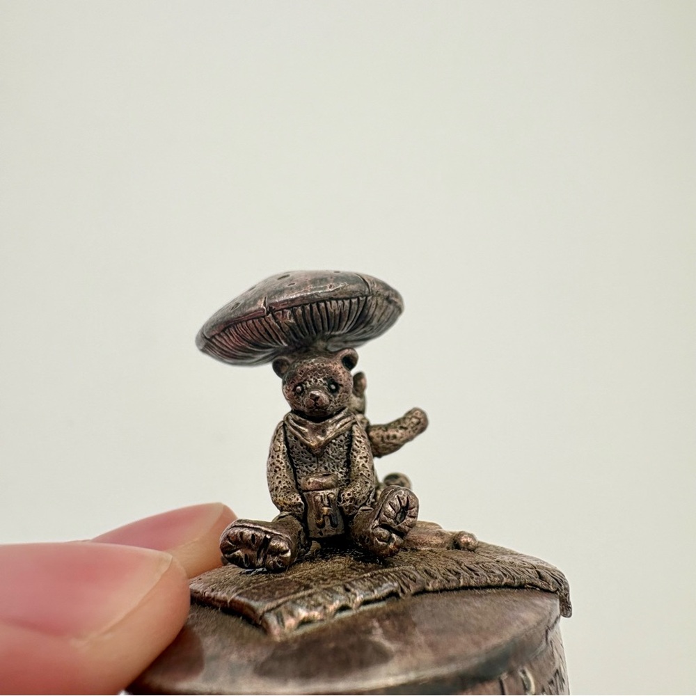 Silver Scenes Tiny Trinket Box Gift Box Teddy Bears Mushroom Vintage 90’s Silver - Picture 7 of 11